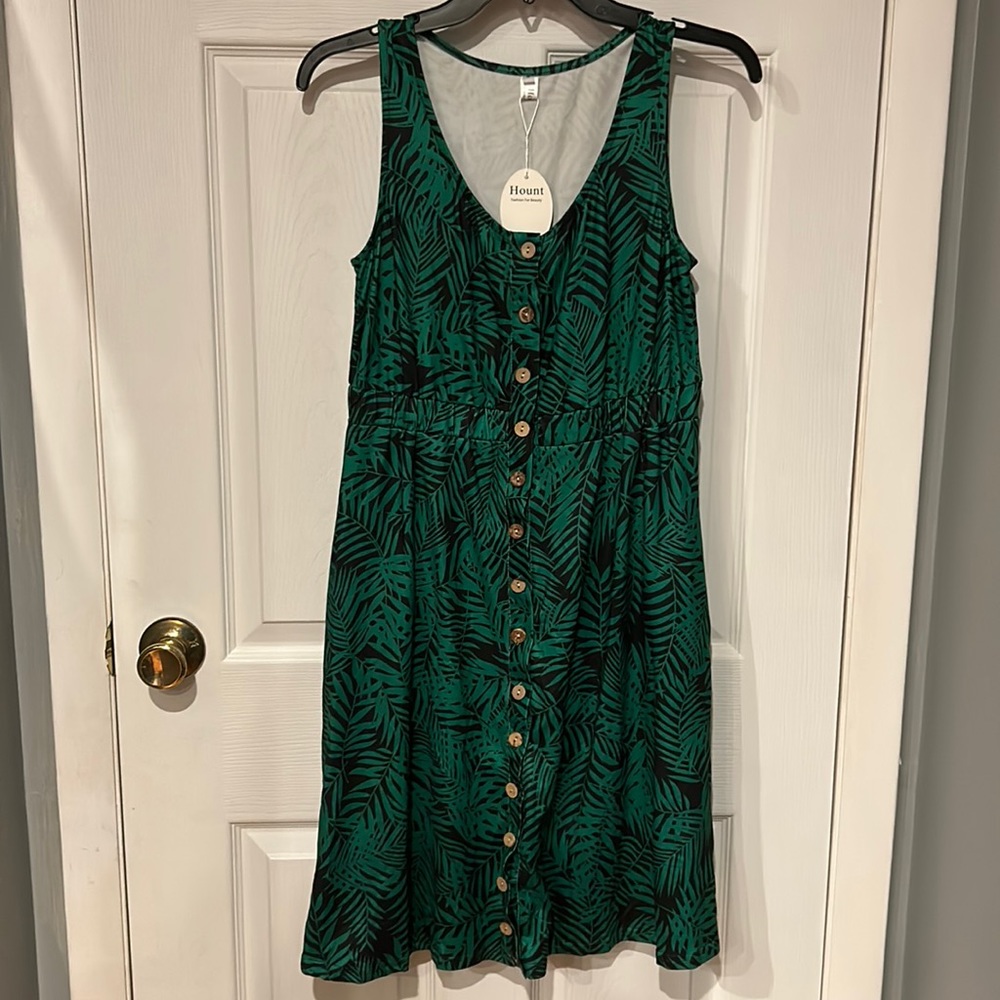 Cute Hount flowing dress